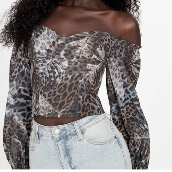 Guess Factory Sharlene Leopard Jacquard Sheer Top - Picture 3 of 7